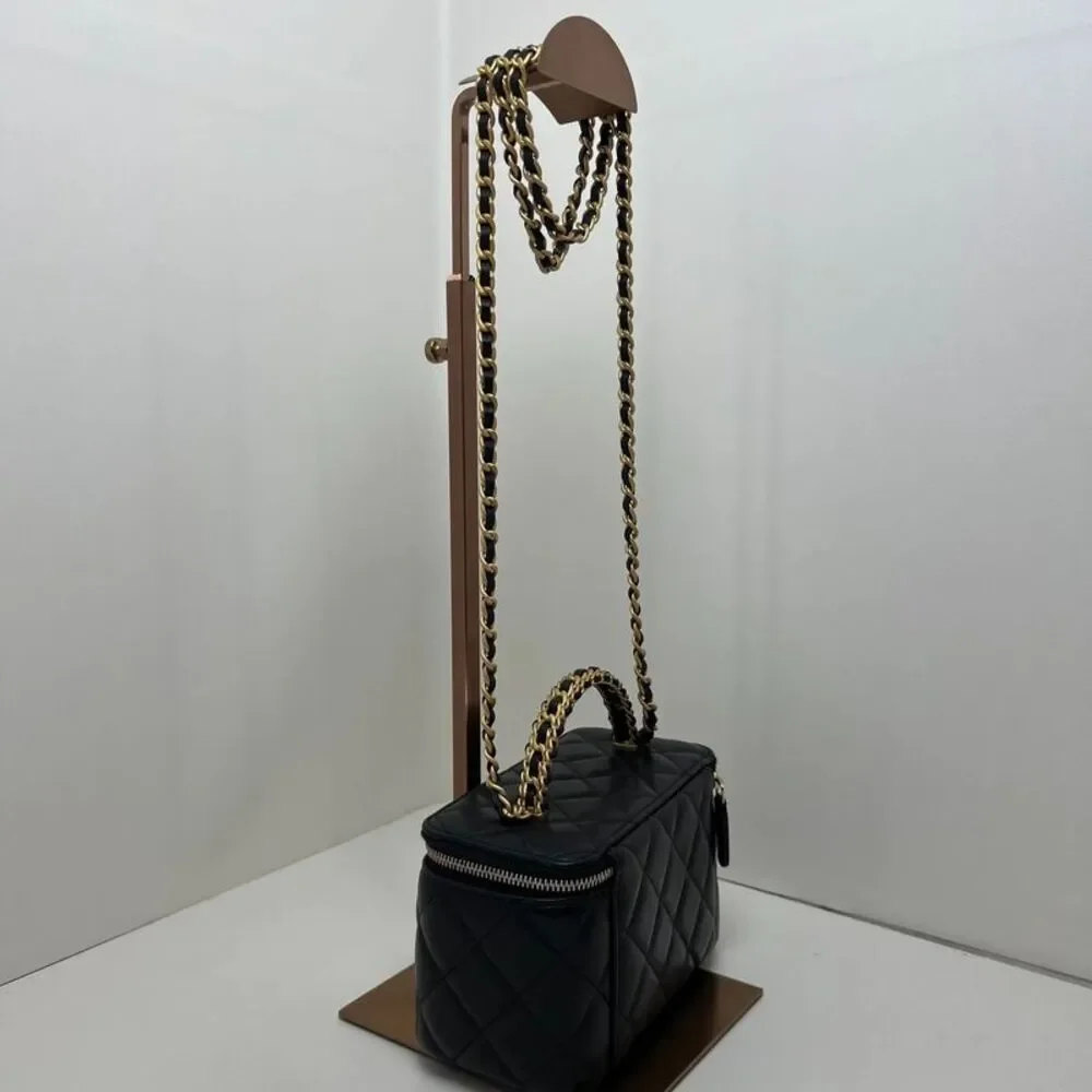 Chanel Women Pre-Loved Bag Very Good Condition